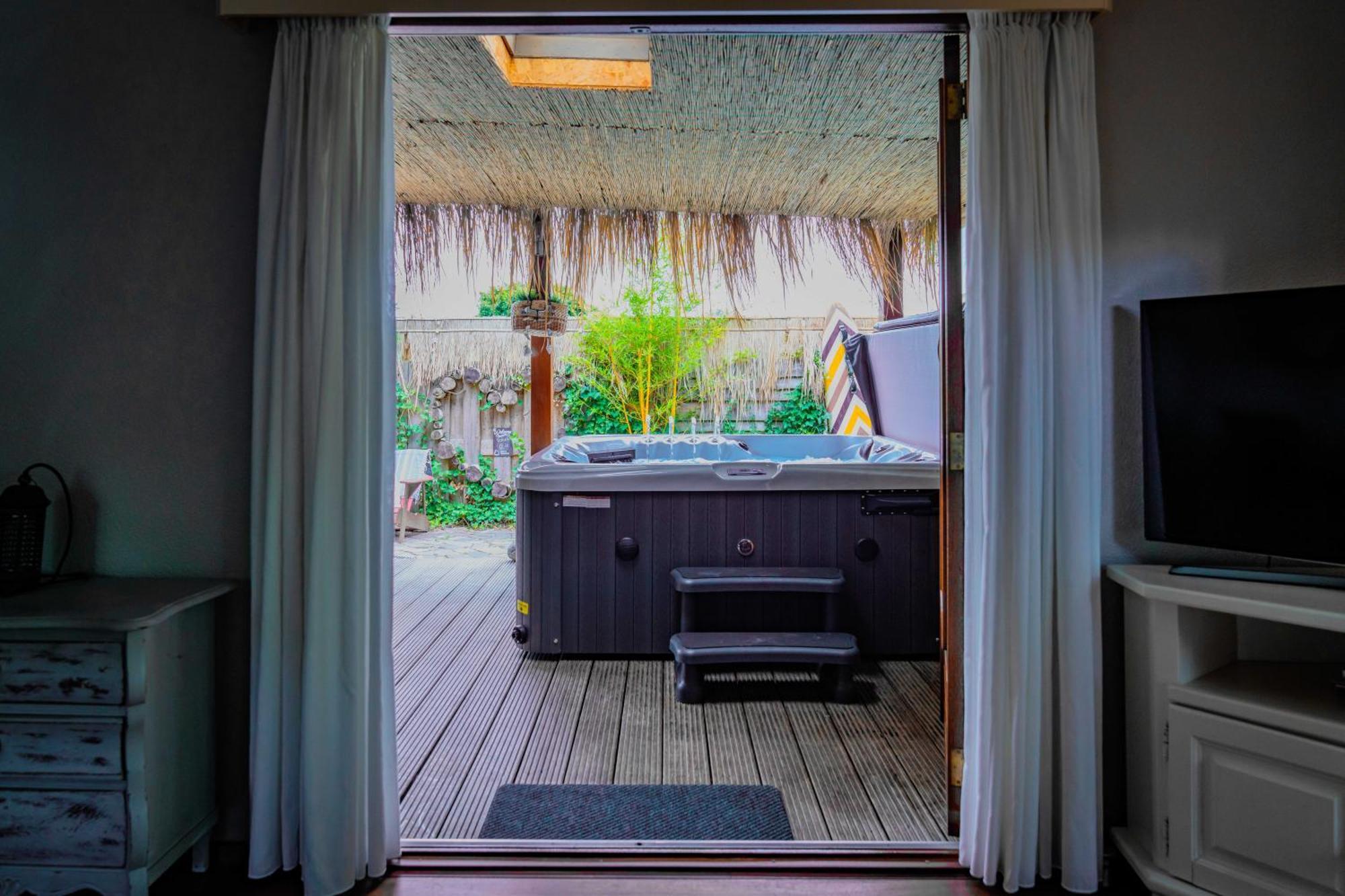 Drents Genieten - Kraaiheide Met Prive Jacuzzi Erm Dış mekan fotoğraf